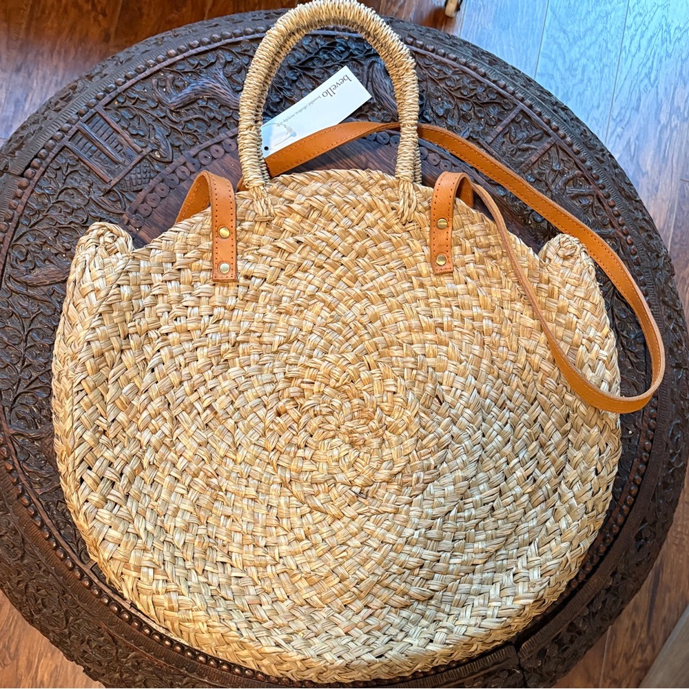NWT Bevello Tan Straw Tote Bag or Hand Bag Plus a Free NWOT Bag Shown